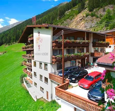 Gaestehaus Berghof Schoepf לינה וארוחת בוקר