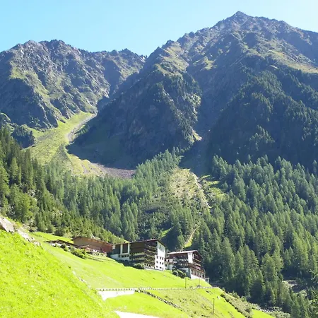 Gaestehaus Berghof Schoepf 4*