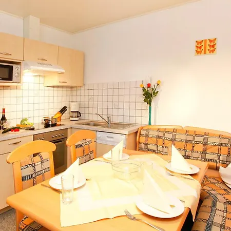 Gaestehaus Berghof Schoepf 4*