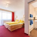 Berghof Schopf 4*