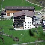 Berghof Schopf 4*