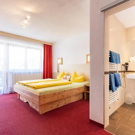 Gaestehaus Berghof Schoepf 3*