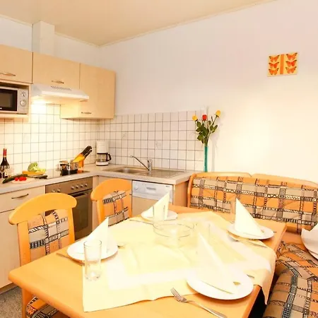 Gaestehaus Berghof Schoepf 4*