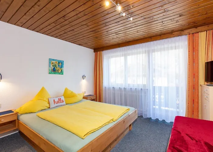 Gaestehaus Berghof Schoepf B&B 4*