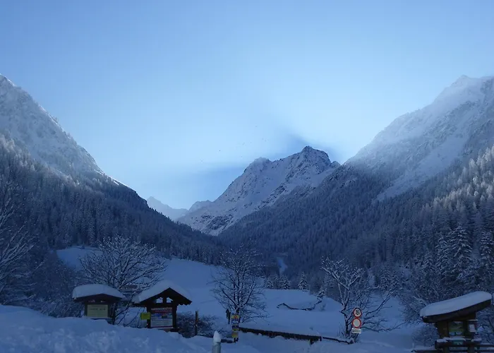 B&B Gaestehaus Berghof Schoepf 4*