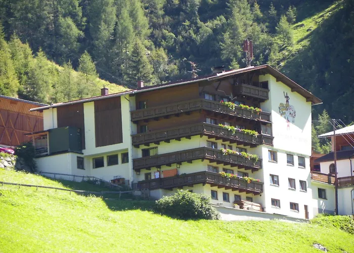 B&B Gaestehaus Berghof Schoepf 4*