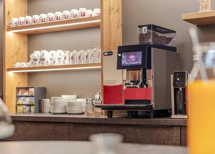 Gaestehaus Berghof Schoepf B&B 란켄펠트